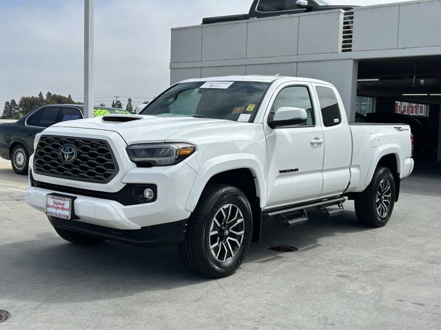 2022 Toyota Tacoma TRD Sport