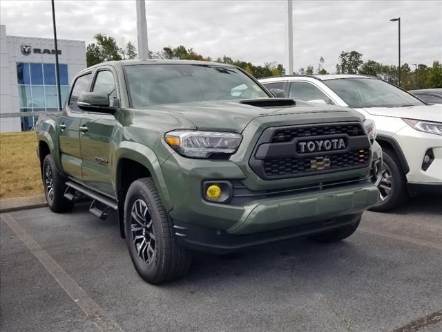 2022 Toyota Tacoma TRD Sport