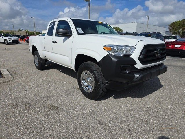 2022 Toyota Tacoma SR