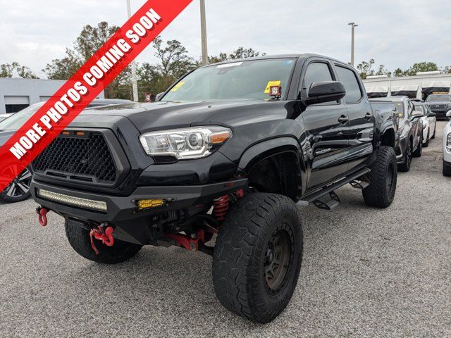 2022 Toyota Tacoma SR