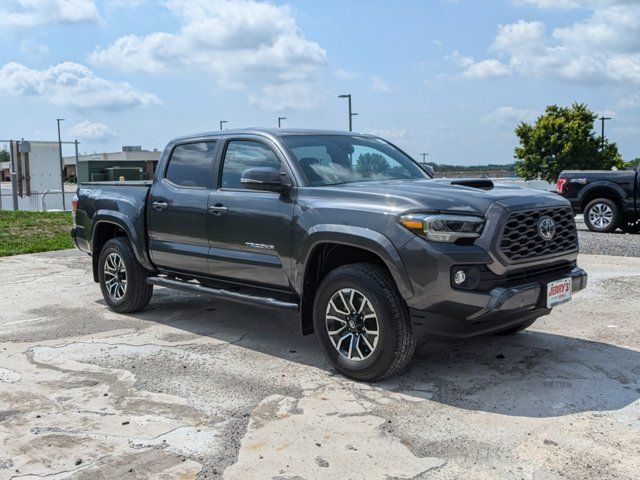 2022 Toyota Tacoma TRD Sport