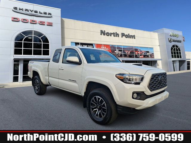 2022 Toyota Tacoma TRD Sport