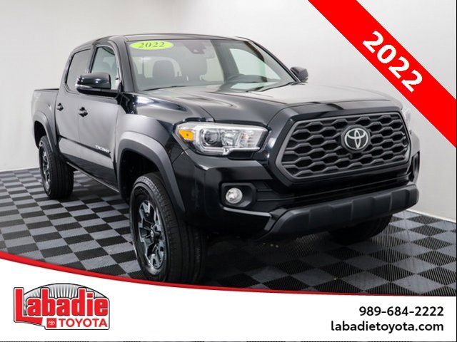 2022 Toyota Tacoma SR