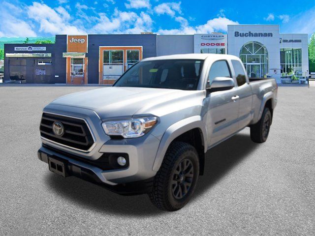 2022 Toyota Tacoma SR