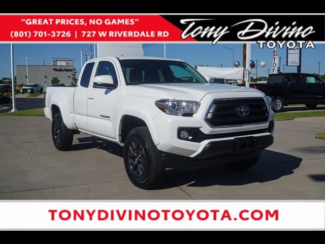 2022 Toyota Tacoma SR