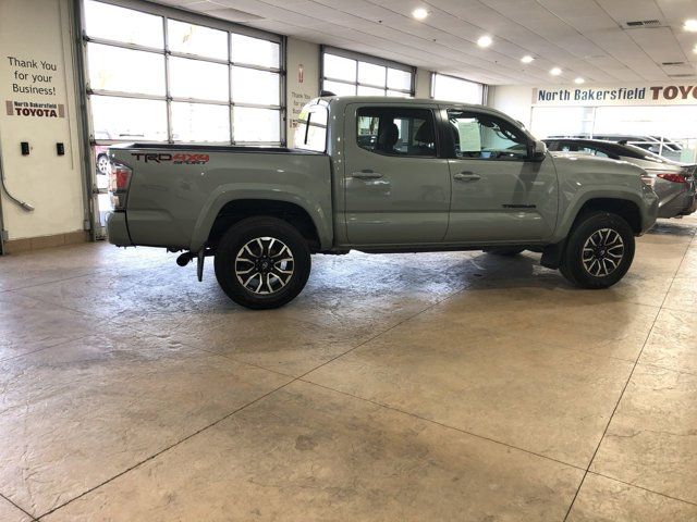 2022 Toyota Tacoma TRD Sport