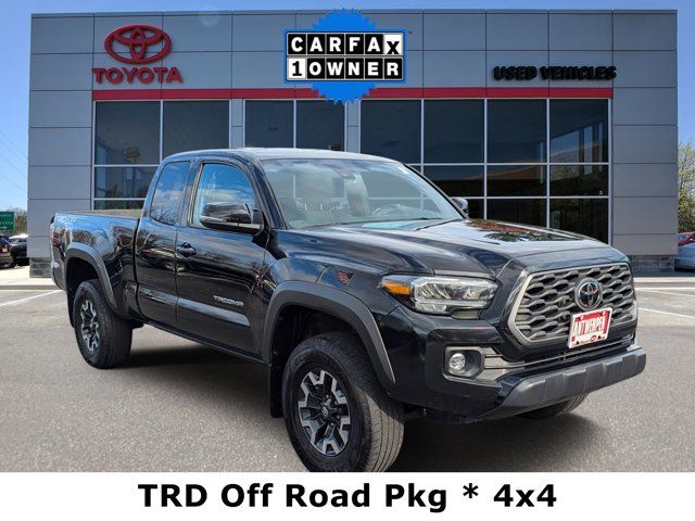 2022 Toyota Tacoma TRD Sport