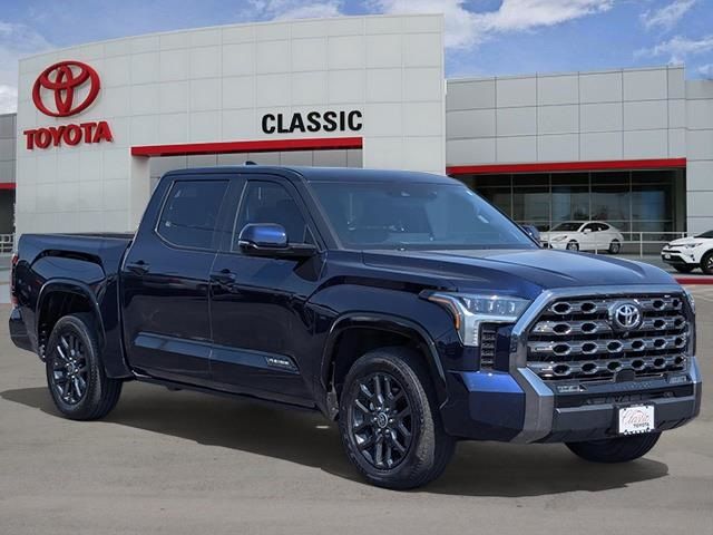 2022 Toyota Tundra Platinum