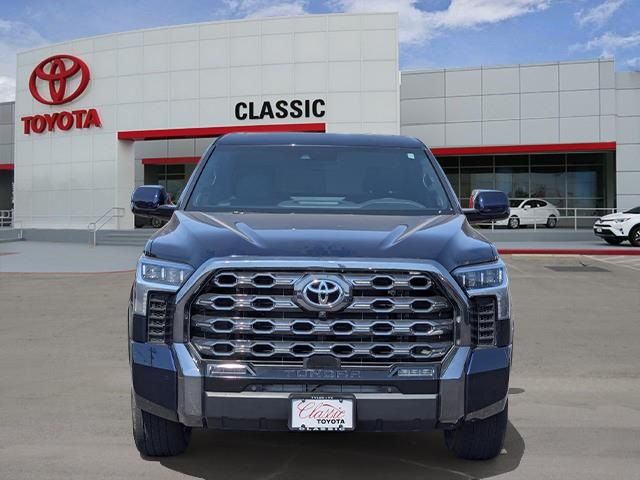 2022 Toyota Tundra Platinum