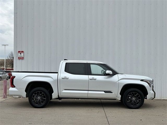 2022 Toyota Tundra Platinum