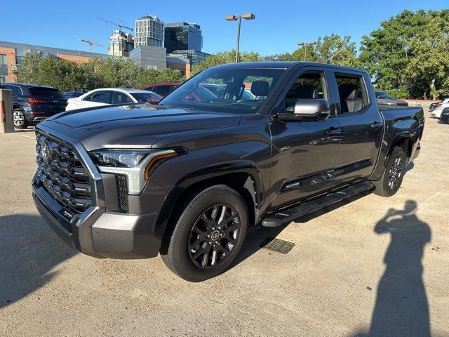 2022 Toyota Tundra Platinum