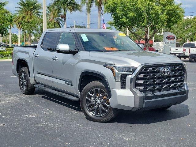 2022 Toyota Tundra Platinum