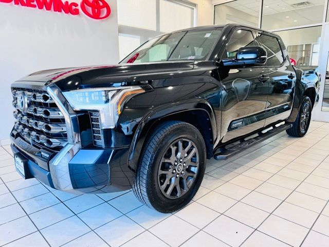 2022 Toyota Tundra Platinum