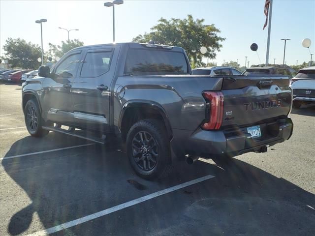 2022 Toyota Tundra Platinum