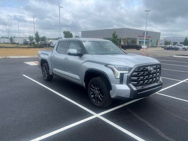 2022 Toyota Tundra Platinum