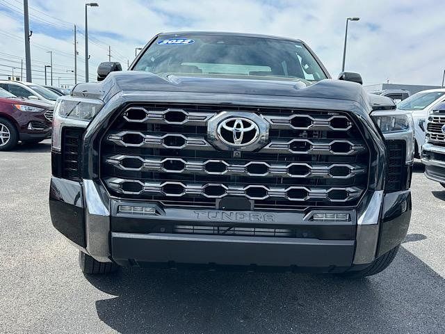 2022 Toyota Tundra Platinum