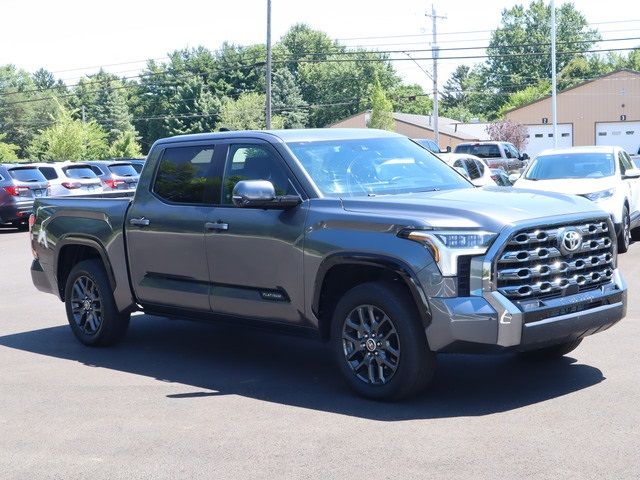 2022 Toyota Tundra Platinum