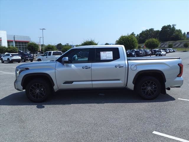 2022 Toyota Tundra Platinum