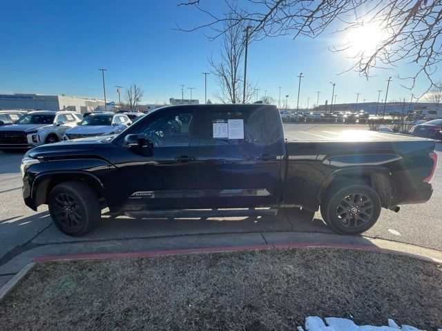 2022 Toyota Tundra Platinum