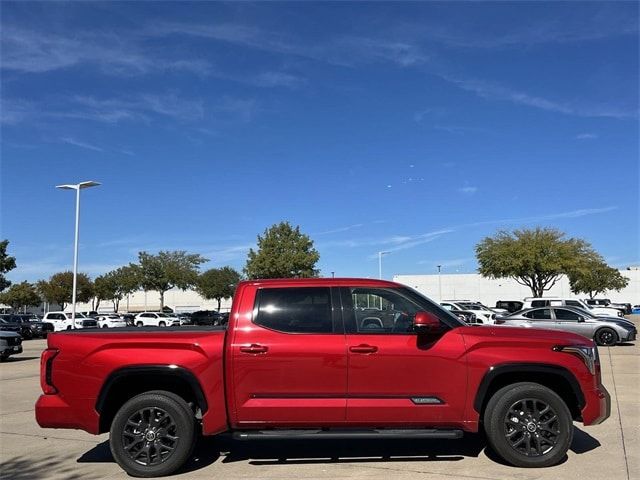 2022 Toyota Tundra Platinum