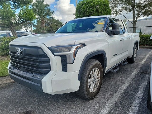 2022 Toyota Tundra SR5