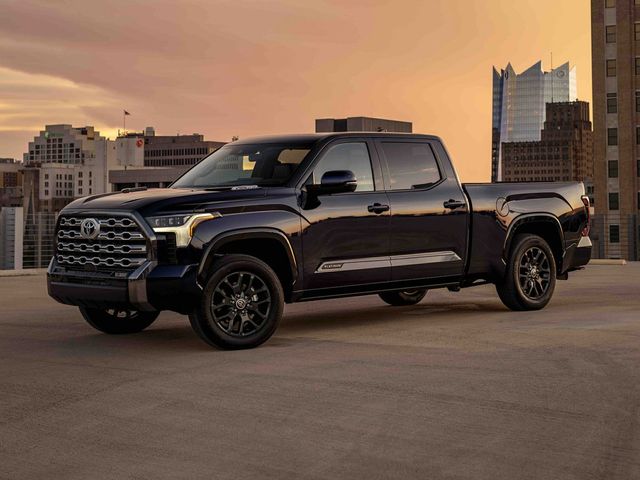 2022 Toyota Tundra SR5