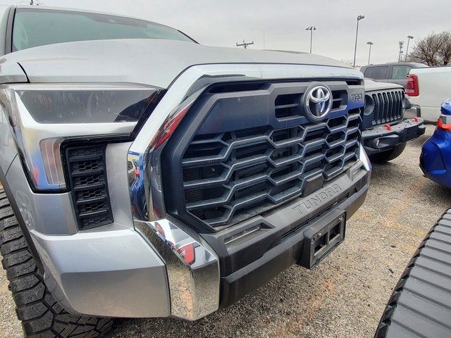 2022 Toyota Tundra SR5