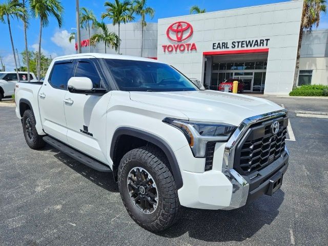 2022 Toyota Tundra SR5