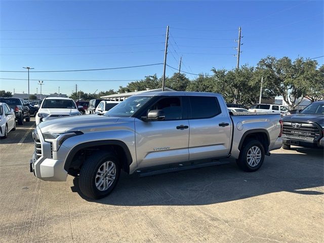 2022 Toyota Tundra SR5