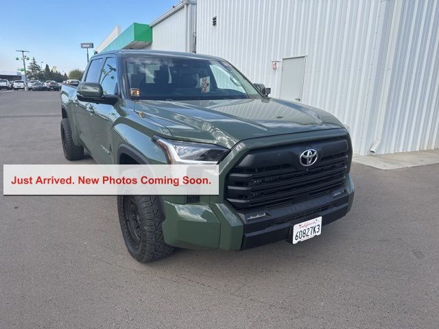 2022 Toyota Tundra SR5