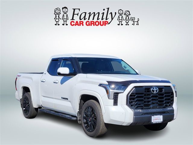 2022 Toyota Tundra SR5