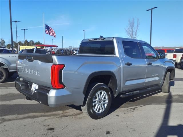 2022 Toyota Tundra SR5