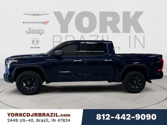 2022 Toyota Tundra SR5