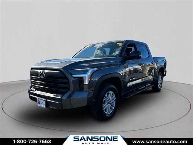 2022 Toyota Tundra SR5