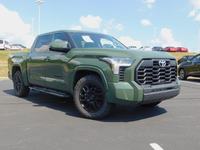 2022 Toyota Tundra SR5