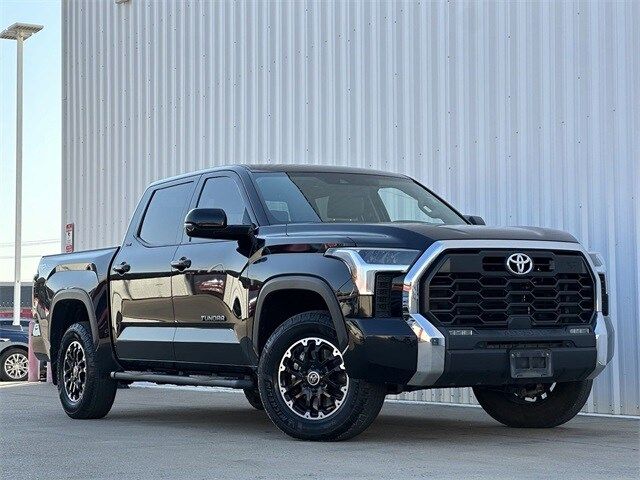 2022 Toyota Tundra SR5