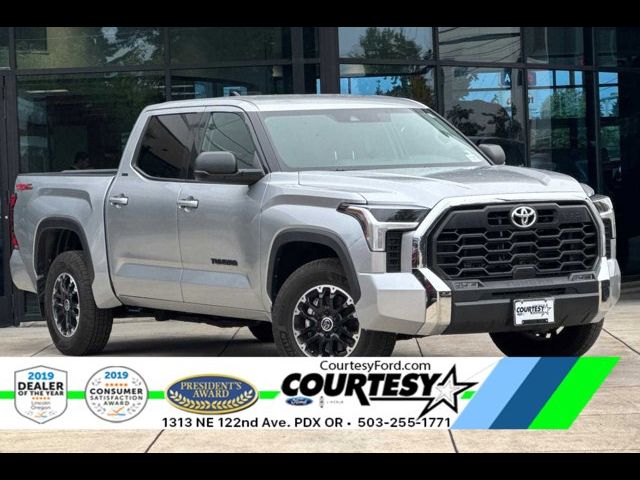 2022 Toyota Tundra SR5