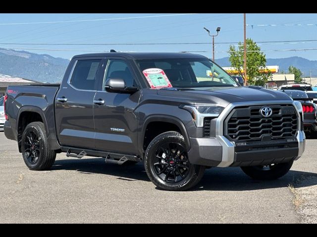 2022 Toyota Tundra 4WD Limited Hybrid