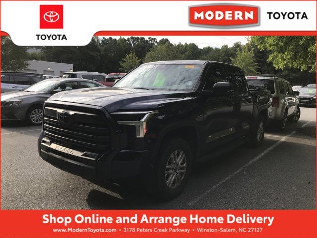 2022 Toyota Tundra SR5