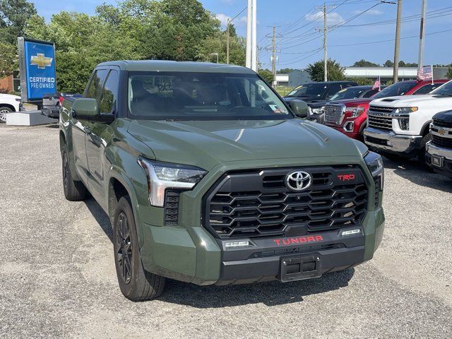 2022 Toyota Tundra SR5