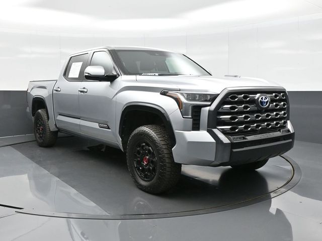 2022 Toyota Tundra 4WD Platinum Hybrid