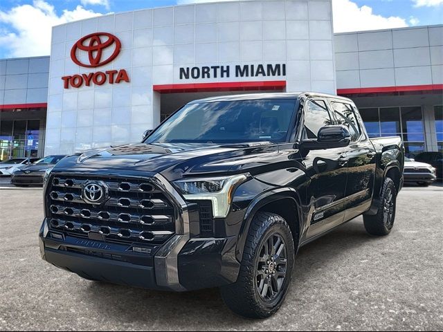 2022 Toyota Tundra 4WD Platinum Hybrid