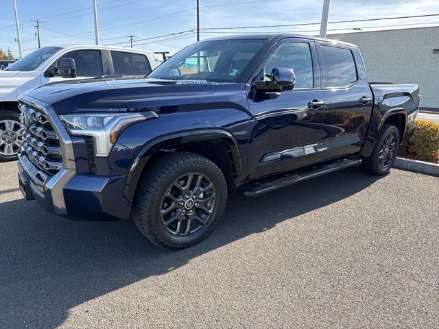 2022 Toyota Tundra 4WD Platinum Hybrid