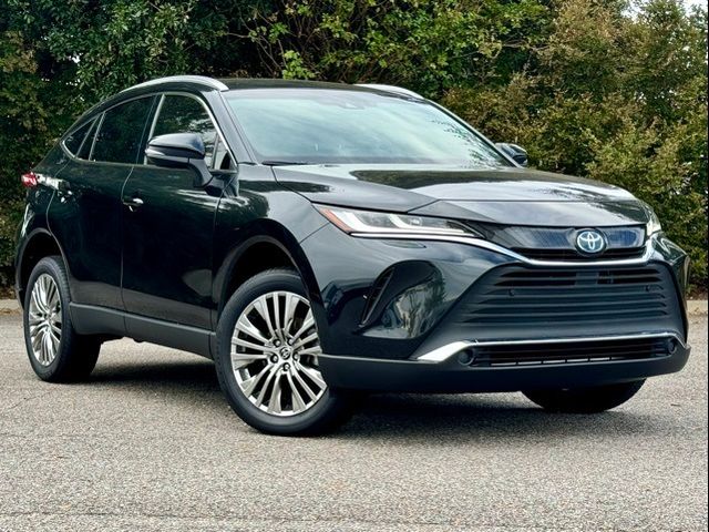 2022 Toyota Venza XLE