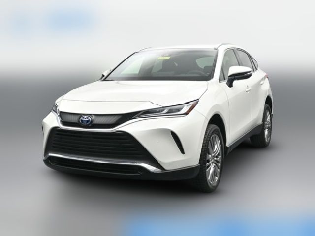 2022 Toyota Venza XLE
