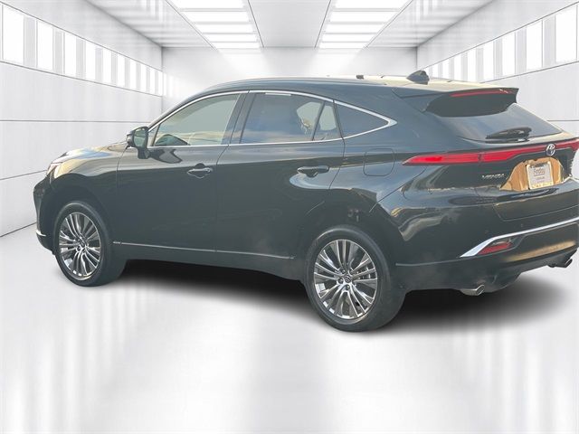 2022 Toyota Venza XLE