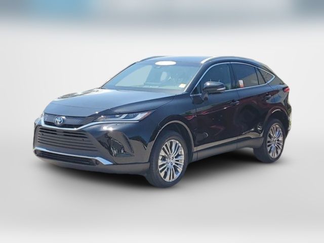 2022 Toyota Venza XLE