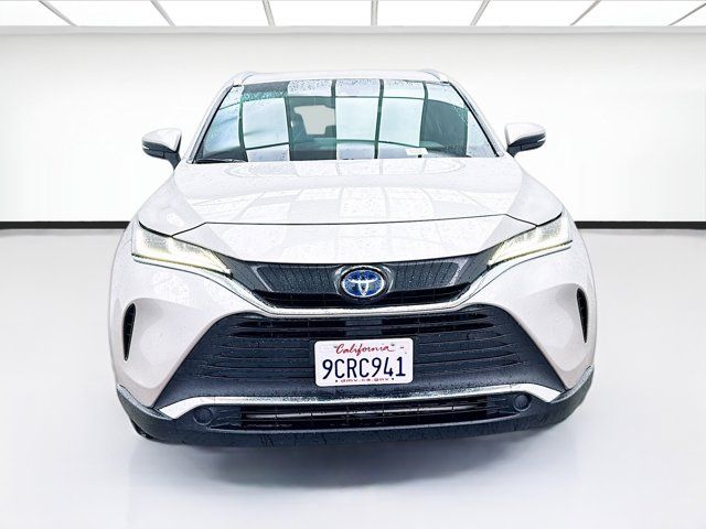 2022 Toyota Venza XLE