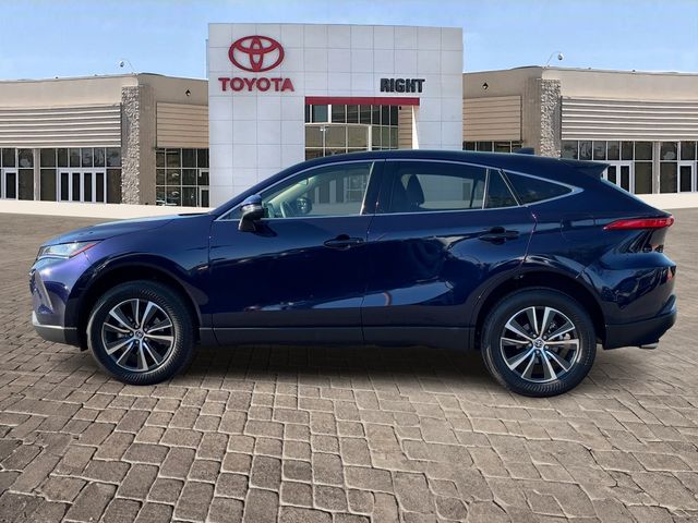 2022 Toyota Venza LE