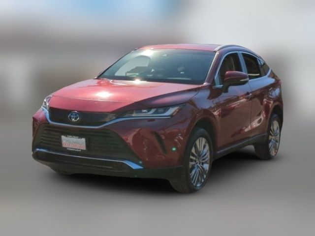 2022 Toyota Venza XLE